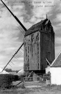 Carte postale ancienne du vieux moulin de Klemskerke